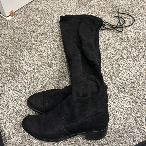 Charles by Charles David Boots - Picture 3 of 4